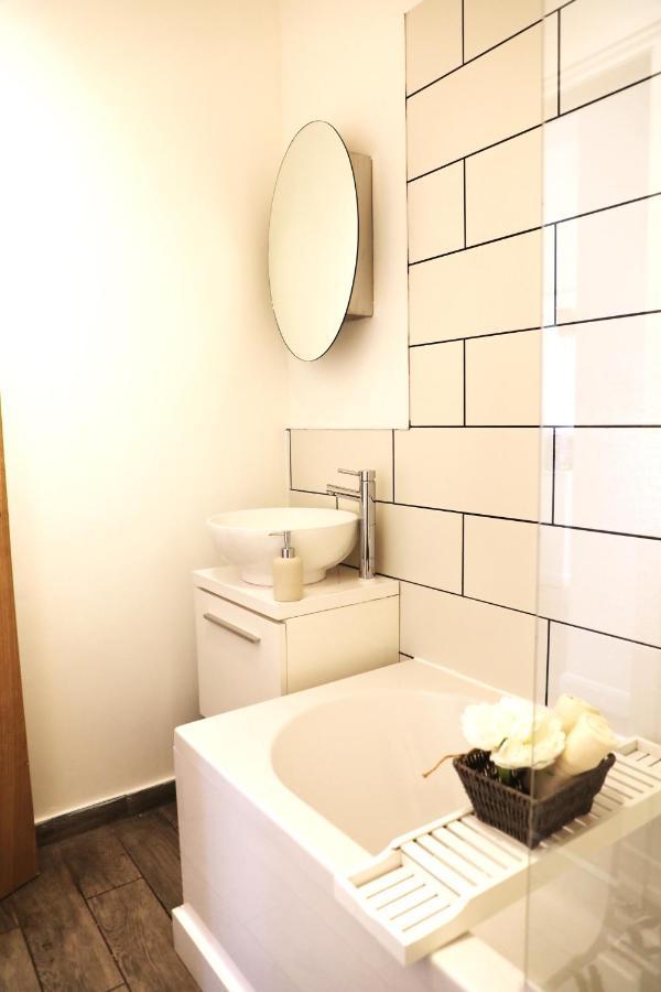 Amprenta Apartment - Gorgeous Interior Designed 1 Bedroom Home Bournemouth Eksteriør bilde